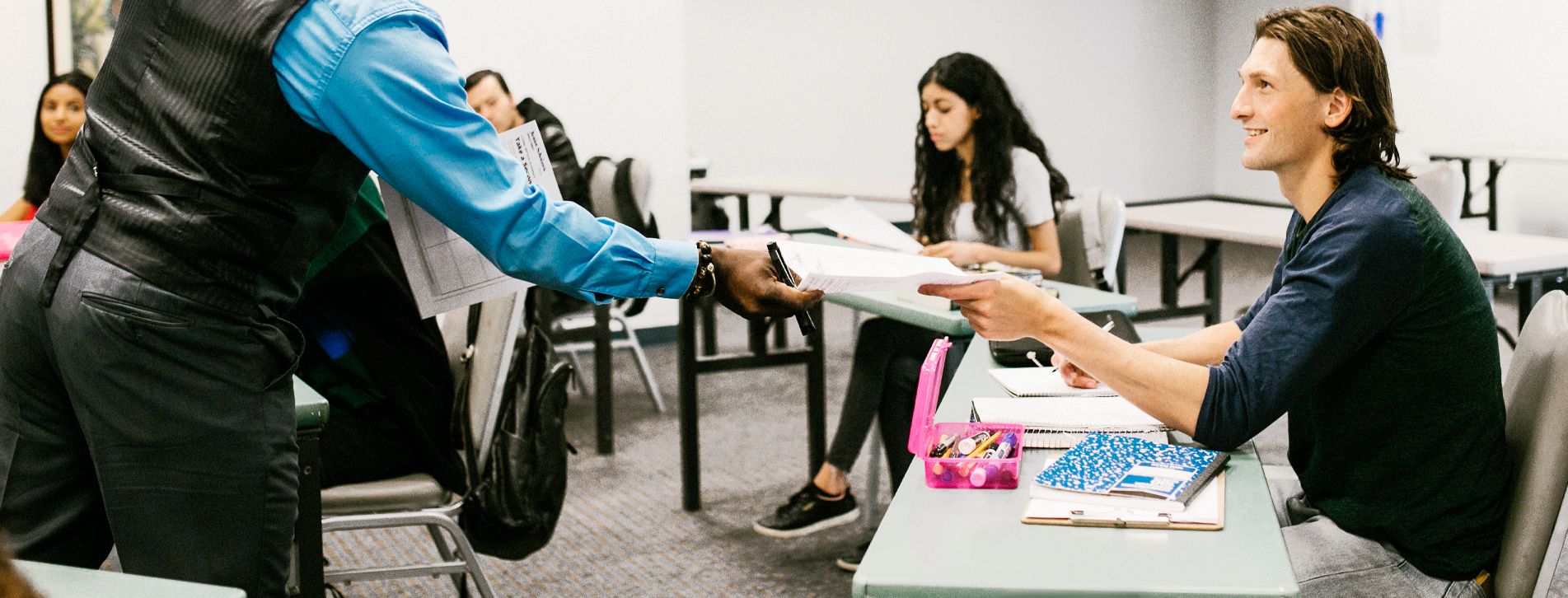 Cursos para trabajadores y desempleados en Academia Líder